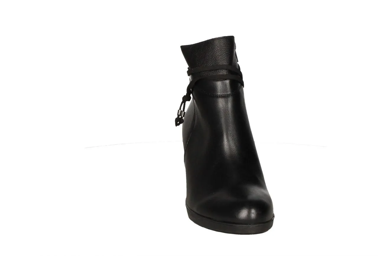 Botin Cremallera Piel Negro Cuerdas Cuello Piso Goma